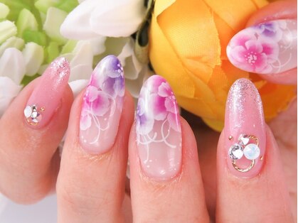 トータルビューティーアンドアズフローラ(Total Beauty & a`s Flora)の写真