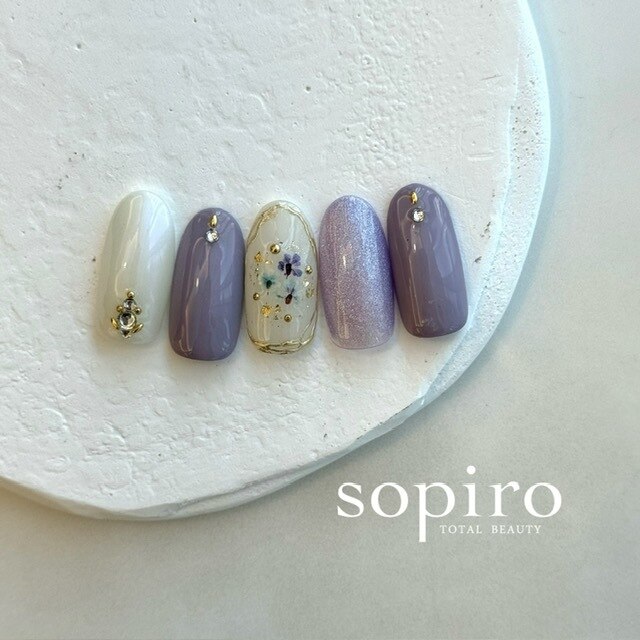 2026年春トレンド】ワンカラー 春のネイルデザイン集｜人気順｜26