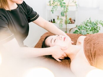 癒しと健康と美 三軒茶屋の写真/【本場韓国の技術で小顔を体感】歴15年の最高峰の立体小顔コルギが超お手頃価格☆コルギとリンパセットも◎