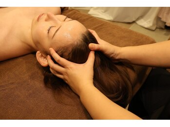 【オールハンド専門店/痩身/フェイシャル/脱毛/よもぎ蒸し】 beautysalon COCOclub/ヘッドマッサージ