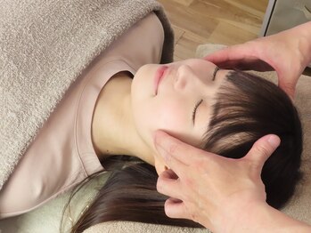 セブンベルズ美容整体の写真/エステでは再現不可能な“顎関節・首・鎖骨”の３点改善理論小顔矯正☆本格カイロベースで骨格から根本改善