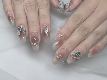 ネイル スパ ココプラス(Nail spa Cocoplus)の写真/ちゅるんと上品な色っぽさがたまらない＊最旬トレンド【ワンカラーベース/ワンホンパーツ付け放題¥9000】