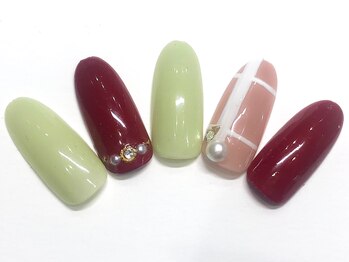 スリール(Sriel)/ハンド定額7980円