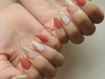 ココ ネイル サロン アンドスクール(COCO.NAIL SALON＆SCHOOL)の写真/ネイルが初めての方に選ばれています◎丁寧なカウンセリングとケア込みシンプル定額デザイン￥5500☆彡