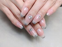 ラフィーナ(RAFFINA)/