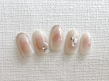 くすみチークネイル