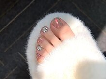 Niko Nailsalon 大宮店【パラジェル/フィルイン/マグネット/長さだし/持ち込み】の雰囲気（フットネイルも華やか韓国ネイルに![パラジェル/ワンホンネイル]）