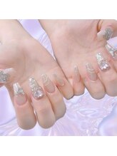 ルーミー アンド コー(Roomy&co.)/蝶々ネイル