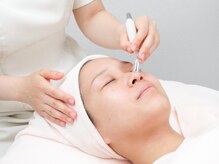 エステティックアウラジパング(Esthetic Aura Zipangu)/詰まった皮脂を吸引！