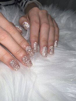 レヴィア(Revia)/フラッシュネイル