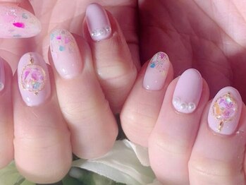 からだの恵み/上品×可愛い大人ガーリーネイル