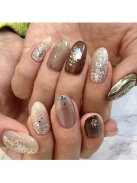 秋のキラキラネイル