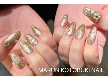 マルニ コトブキ(MARUNI KOTOBUKI)/成人式ネイル
