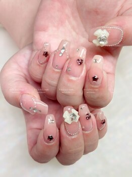 チークネイル＆リボンネイル