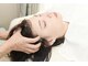 メディカルエステティックサロン サロンド ハリス ヤゴト(Salon'de HALLIS yagoto)の写真/頭皮から整えるヘッドスパで小顔ケアと癒しのひとときを。