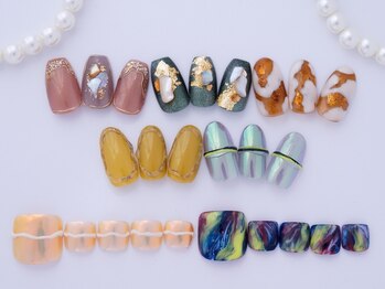 300種から選べるHANDデザイン