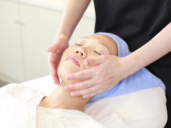 ウルウール ユーカリが丘店