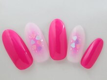 ヴィカエルバ(VICALVA)/チークネイル