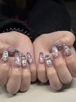 プライズアイリス アイラッシュ 池袋東口店(prize Iris eyelash)の写真/デザインを楽しむならスカルプがオススメ★『新メニュー』ジェルスカルプ＋ワンカラーorラメグラ ¥16500