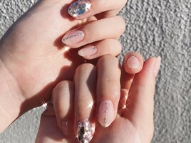 ストーン埋めつくしデザイン