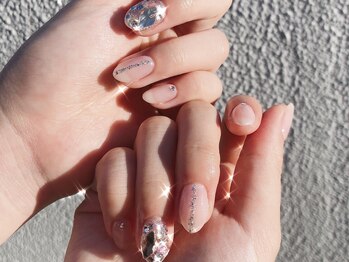 ベルジョワ(Belle Joie)/ストーン埋めつくしデザイン