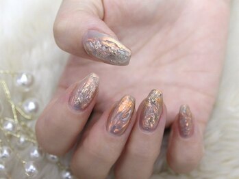 アイビー(Aivy)/オーロラニュアンスネイル