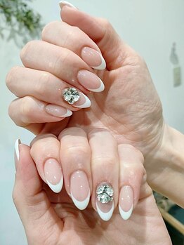 ドロップ(DROP)の写真/【シンプルアート】ナチュラルでトレンドを取り入れたシンプルデザイン豊富です。
