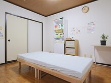骨盤調整&美容整体 ふくまるの雰囲気(清潔感のあるお部屋で、ゆっくり施術が受けられます♪)