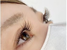 White Camellia 【ホワイトカメリア】ブラウンラッシュ×カラーラッシュ