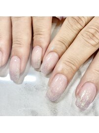 ラメグラデーションネイル