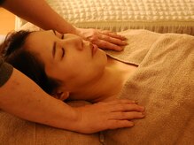 ここはな/デコルテ・首・肩にもアプローチ