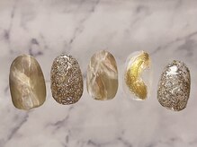 サローネ レジーナ(salone Regina)/ニュアンス/マーブル/ミラー