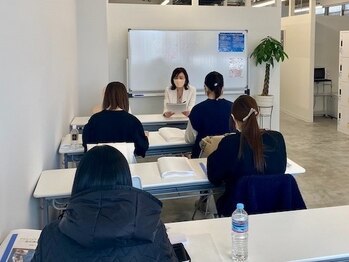 月のこころ 山形北店/スクールを併設しています！