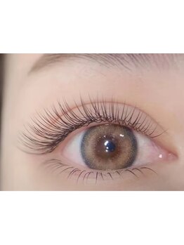 ボリュームのある目元にしたい