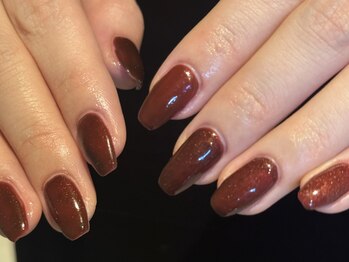 ボルドレッドネイル