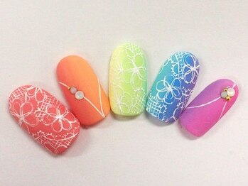 クリスタルネイル ボンベルタ橘店(CRYSTAL NAIL)/カラフルネイル