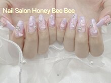 ハニービービー(Honey Bee Bee)