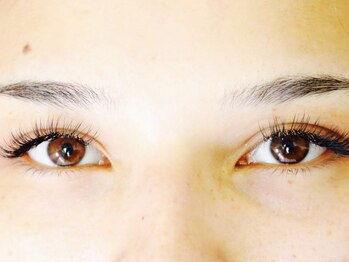 ラタッタ(Ra:tatta)/華やかなお目元に☆