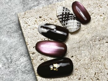 エヌアット 新宿西口(n@nail)/定額手描きアート