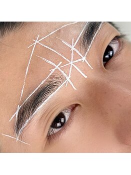 フォフォ 自由が丘店(Fofo)の写真/マスクで顔の全体が見えない今、眉毛のバランスや形を整える事で一気に垢抜け！第一印象の清潔感が大幅UP◎