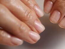 クロ(KURO)/自爪風ネイル/柳津ネイルサロン