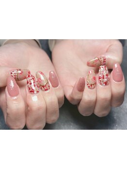 手描きアートが得意なサロン