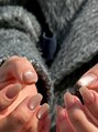 シピー(chipie by anon)&nbsp;肌に馴染むカラーでちゅるんと可愛い水光マグネットネイル♪