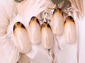 ネイルサロンフォーユー(for u)/べっこうフレンチ♪￥6980