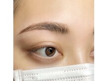 ハリウッドブロウリフト/骨格美眉スタイリング取扱い店◎