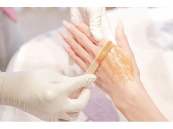 エリィ ワックス(erii wax)/指のうぶ毛や角質除去で肌質UP!