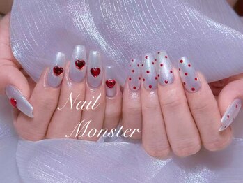 ネイルモンスター 新宿店(NAIL MONSTER)の写真/豊富なカラーとパーツでお気に入りの爪先へ♪上品な大人ネイルで周りと差をつけて☆持ち込みも可能です♪