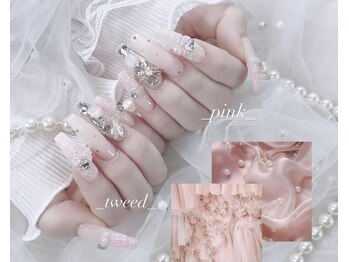 ベリル バイ スタジオ エクラン(Beryl by Studio ecrin)の写真/ロングネイルもお任せください♪パーツ沢山乗せてあなただけの唯一の可愛い指先に☆