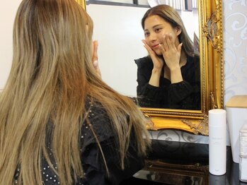 フロラスキン 心斎橋店(florasKIN)/メイクスペース