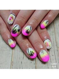ヤシの木ネイル